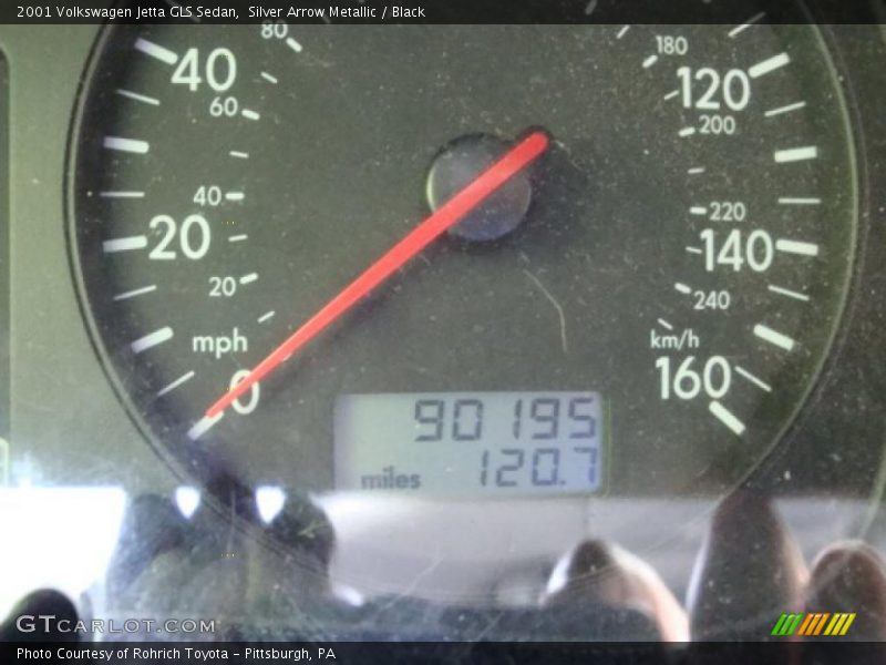 Silver Arrow Metallic / Black 2001 Volkswagen Jetta GLS Sedan
