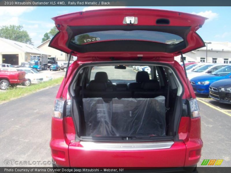 Rally Red Metallic / Black 2010 Mitsubishi Outlander XLS 4WD