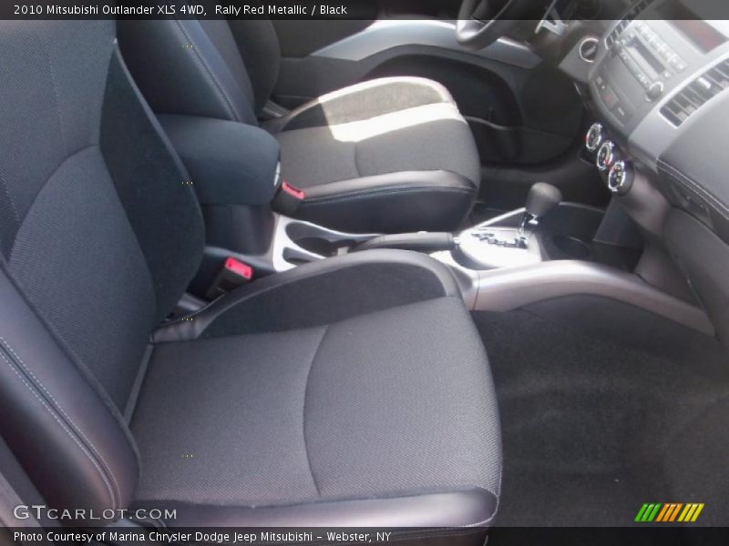 Rally Red Metallic / Black 2010 Mitsubishi Outlander XLS 4WD