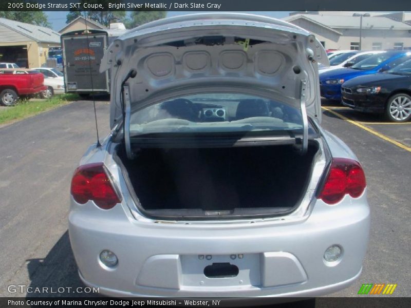 Bright Silver Metallic / Dark Slate Gray 2005 Dodge Stratus SXT Coupe