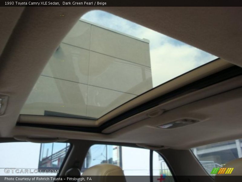 Dark Green Pearl / Beige 1993 Toyota Camry XLE Sedan