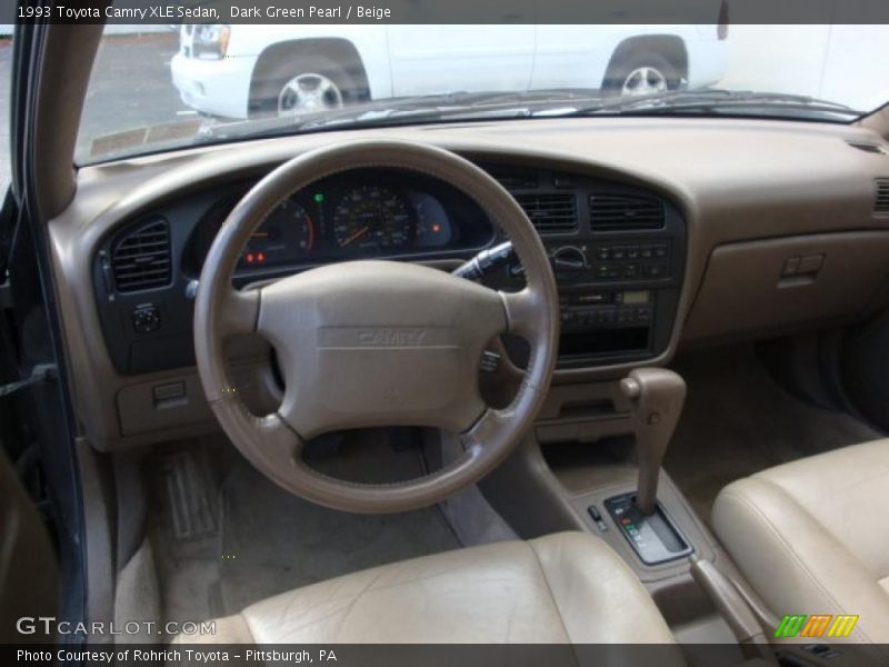 Dark Green Pearl / Beige 1993 Toyota Camry XLE Sedan