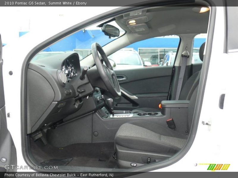 Summit White / Ebony 2010 Pontiac G6 Sedan