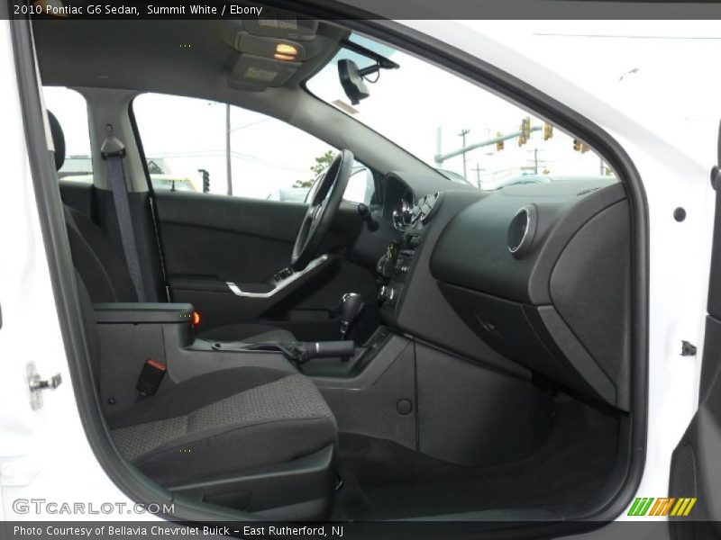 Summit White / Ebony 2010 Pontiac G6 Sedan