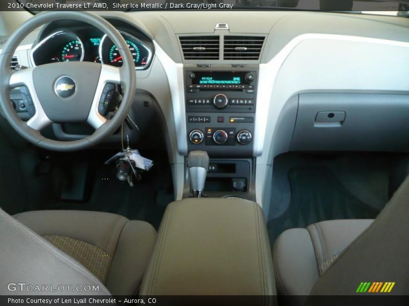 Silver Ice Metallic / Dark Gray/Light Gray 2010 Chevrolet Traverse LT AWD
