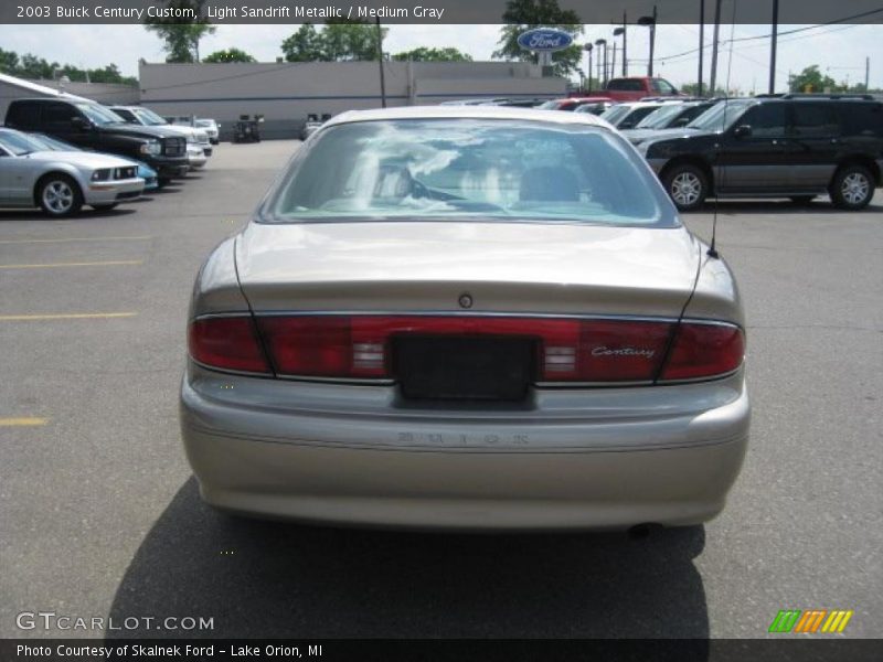 Light Sandrift Metallic / Medium Gray 2003 Buick Century Custom