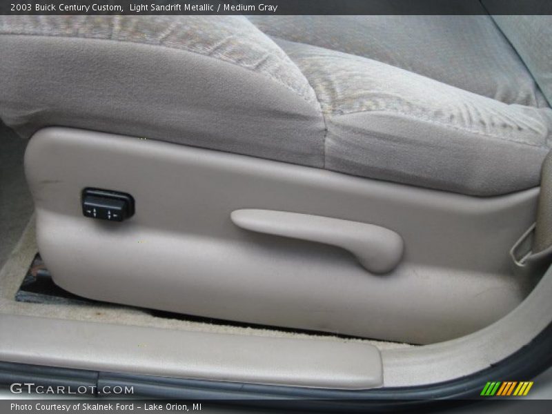 Light Sandrift Metallic / Medium Gray 2003 Buick Century Custom