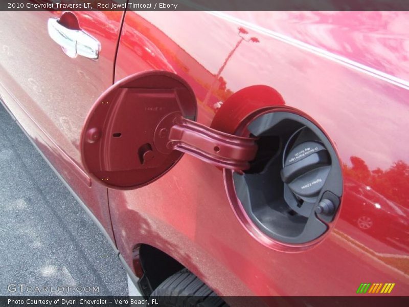 Red Jewel Tintcoat / Ebony 2010 Chevrolet Traverse LT