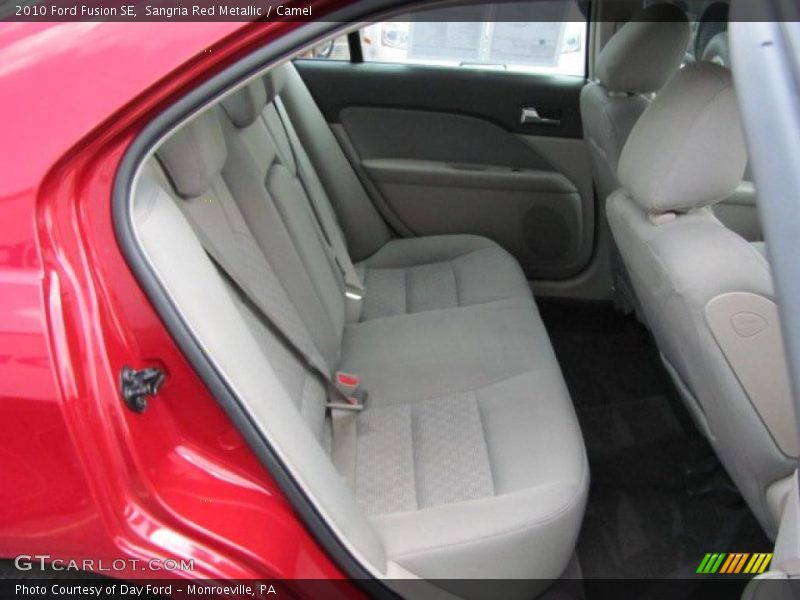 Sangria Red Metallic / Camel 2010 Ford Fusion SE
