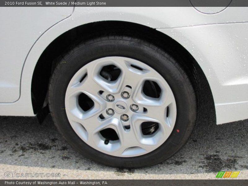 White Suede / Medium Light Stone 2010 Ford Fusion SE