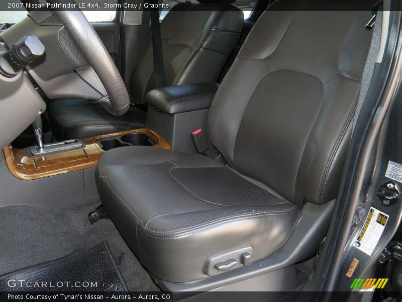 Storm Gray / Graphite 2007 Nissan Pathfinder LE 4x4