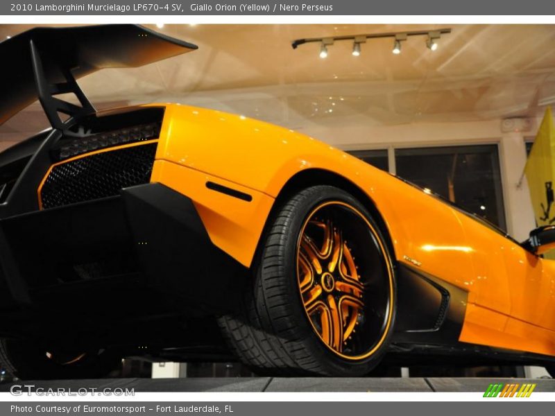 Giallo Orion (Yellow) / Nero Perseus 2010 Lamborghini Murcielago LP670-4 SV
