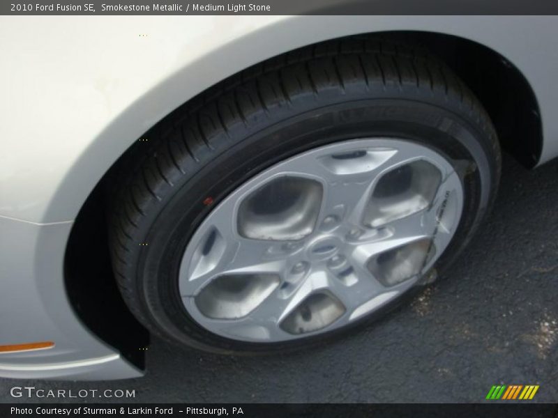 Smokestone Metallic / Medium Light Stone 2010 Ford Fusion SE