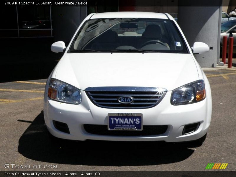 Clear White / Beige 2009 Kia Spectra EX Sedan