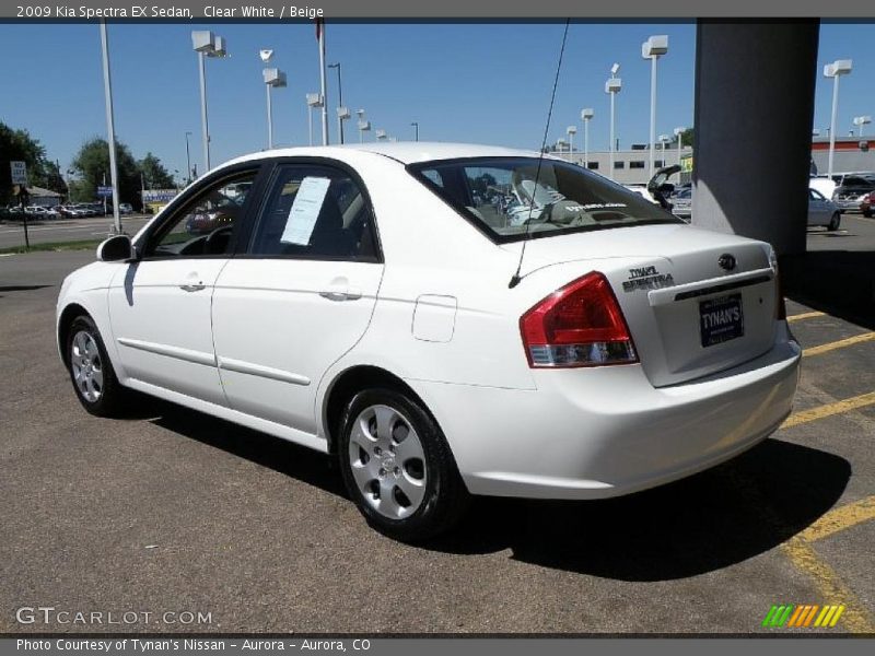 Clear White / Beige 2009 Kia Spectra EX Sedan