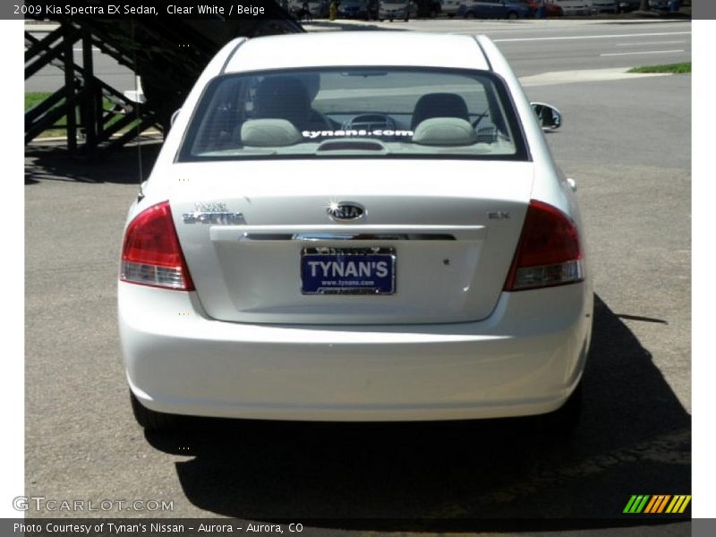 Clear White / Beige 2009 Kia Spectra EX Sedan