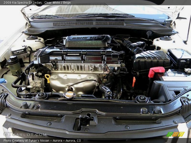 Clear White / Beige 2009 Kia Spectra EX Sedan