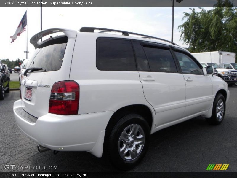 Super White / Ivory Beige 2007 Toyota Highlander