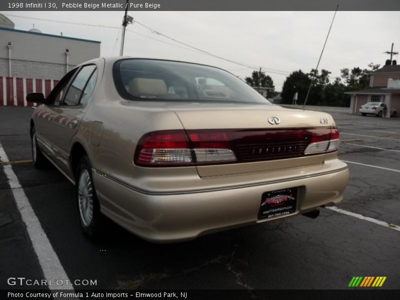 Pebble Beige Metallic / Pure Beige 1998 Infiniti I 30