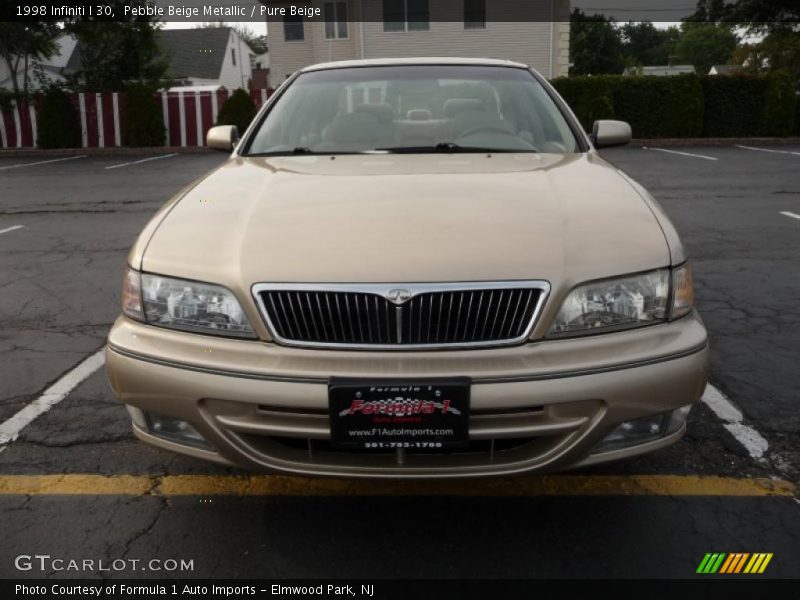 Pebble Beige Metallic / Pure Beige 1998 Infiniti I 30