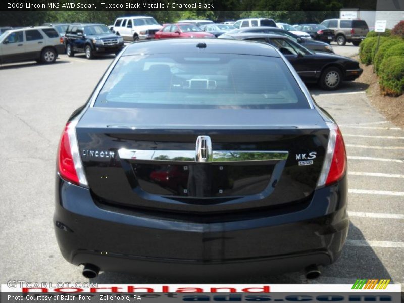 Tuxedo Black Metallic / Charcoal Black 2009 Lincoln MKS AWD Sedan
