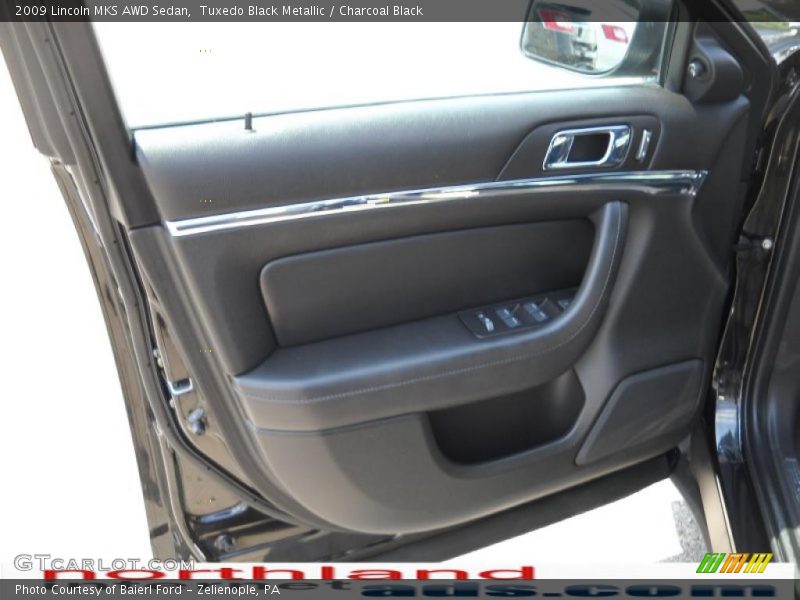 Tuxedo Black Metallic / Charcoal Black 2009 Lincoln MKS AWD Sedan