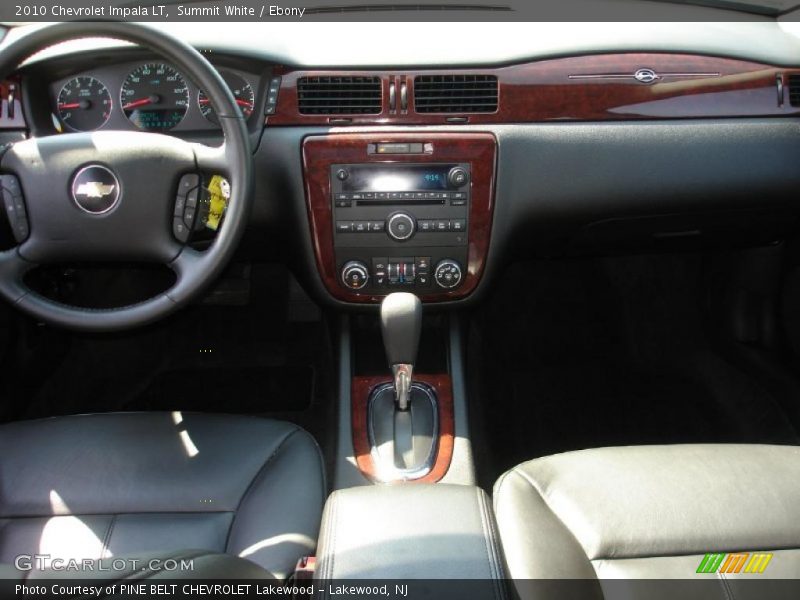 Summit White / Ebony 2010 Chevrolet Impala LT