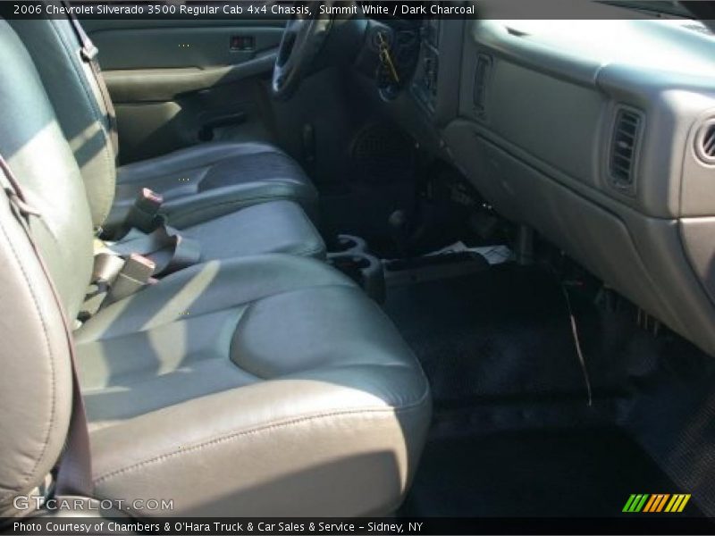 Summit White / Dark Charcoal 2006 Chevrolet Silverado 3500 Regular Cab 4x4 Chassis