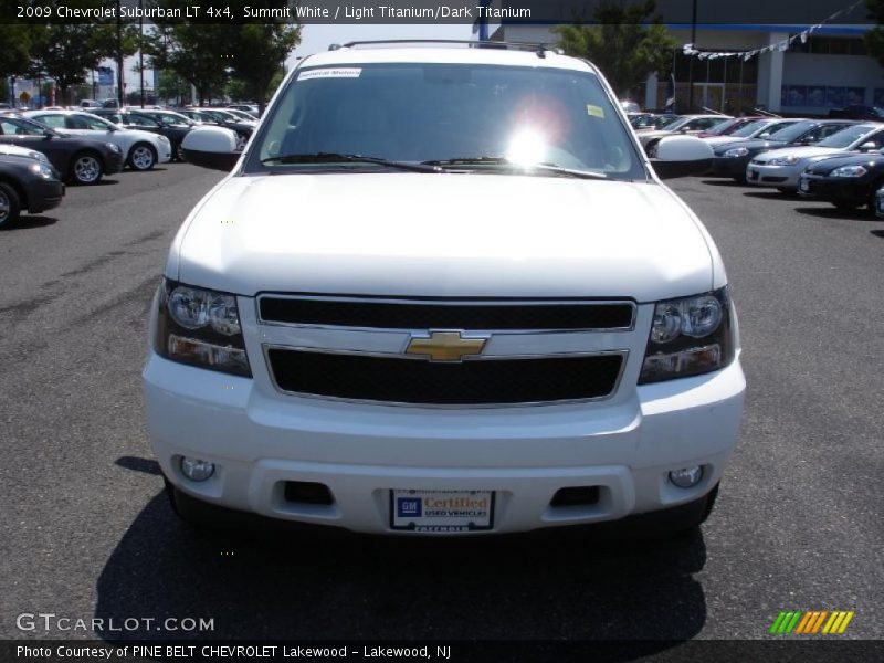 Summit White / Light Titanium/Dark Titanium 2009 Chevrolet Suburban LT 4x4