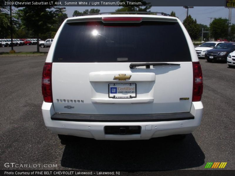 Summit White / Light Titanium/Dark Titanium 2009 Chevrolet Suburban LT 4x4