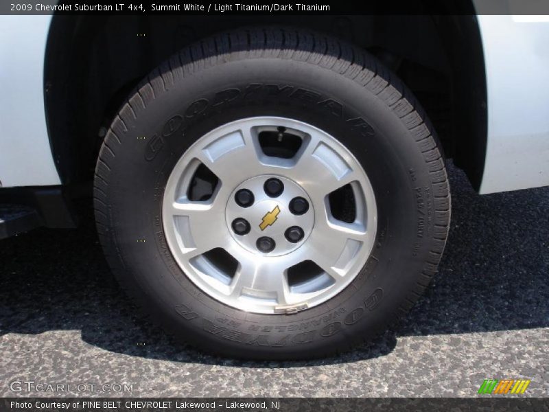 Summit White / Light Titanium/Dark Titanium 2009 Chevrolet Suburban LT 4x4