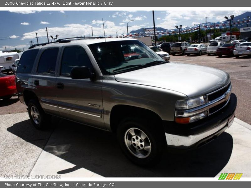 Light Pewter Metallic / Gray 2000 Chevrolet Tahoe LS 4x4