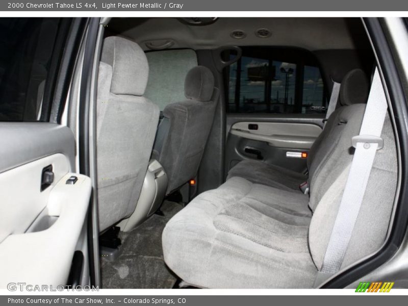 Light Pewter Metallic / Gray 2000 Chevrolet Tahoe LS 4x4