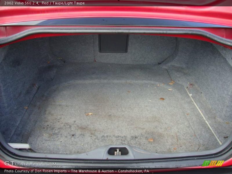 Red / Taupe/Light Taupe 2002 Volvo S60 2.4