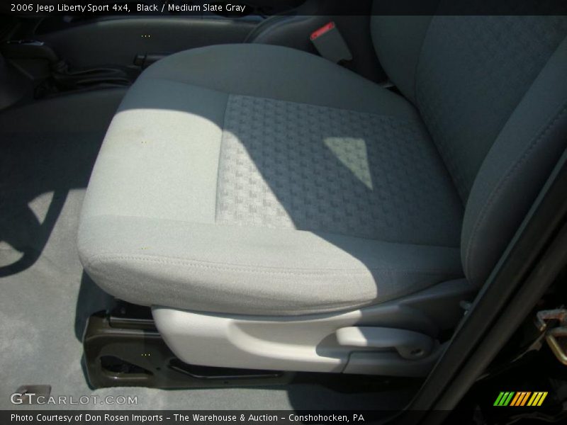 Black / Medium Slate Gray 2006 Jeep Liberty Sport 4x4