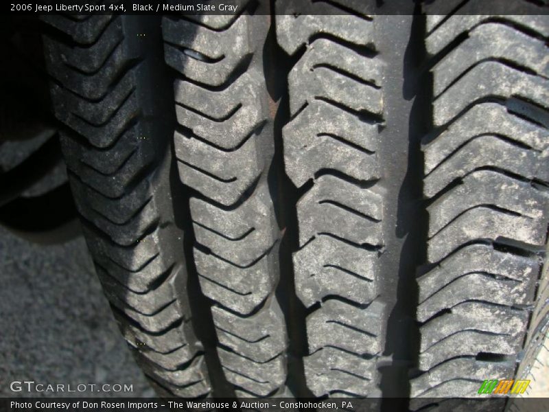 Black / Medium Slate Gray 2006 Jeep Liberty Sport 4x4