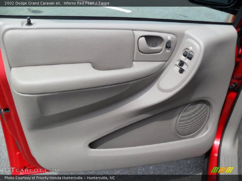 Inferno Red Pearl / Taupe 2002 Dodge Grand Caravan eX