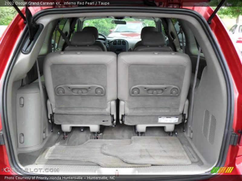 Inferno Red Pearl / Taupe 2002 Dodge Grand Caravan eX