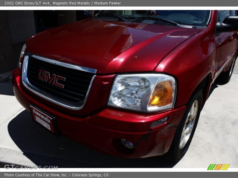 Magnetic Red Metallic / Medium Pewter 2002 GMC Envoy SLT 4x4