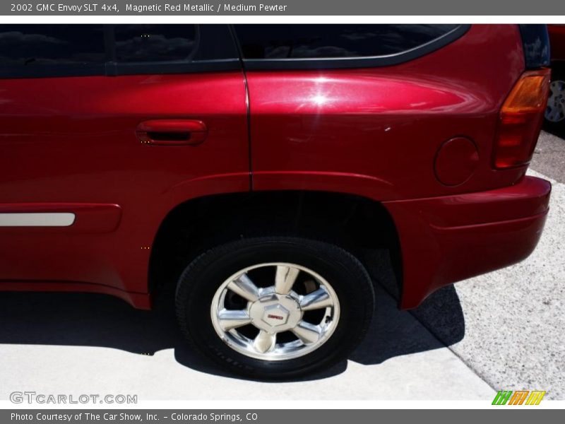 Magnetic Red Metallic / Medium Pewter 2002 GMC Envoy SLT 4x4