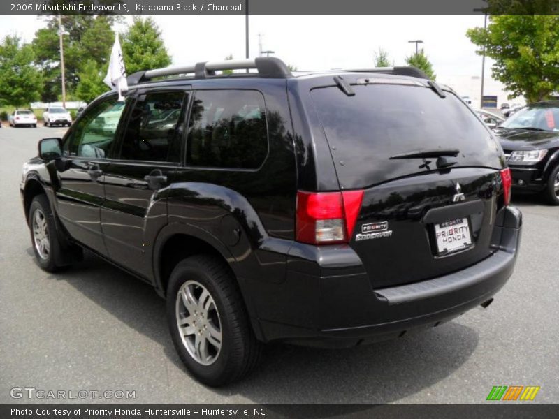 Kalapana Black / Charcoal 2006 Mitsubishi Endeavor LS