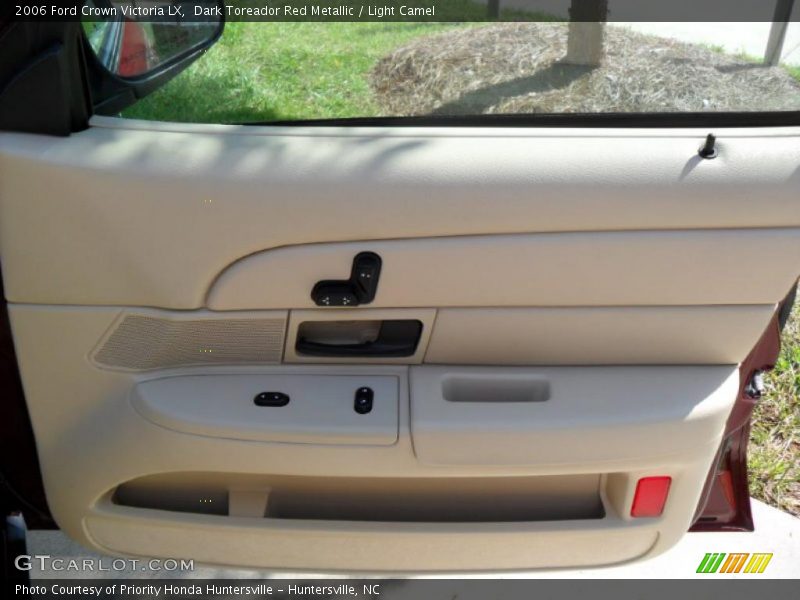 Dark Toreador Red Metallic / Light Camel 2006 Ford Crown Victoria LX