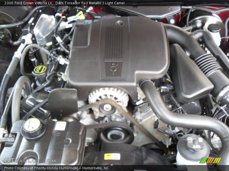 Dark Toreador Red Metallic / Light Camel 2006 Ford Crown Victoria LX