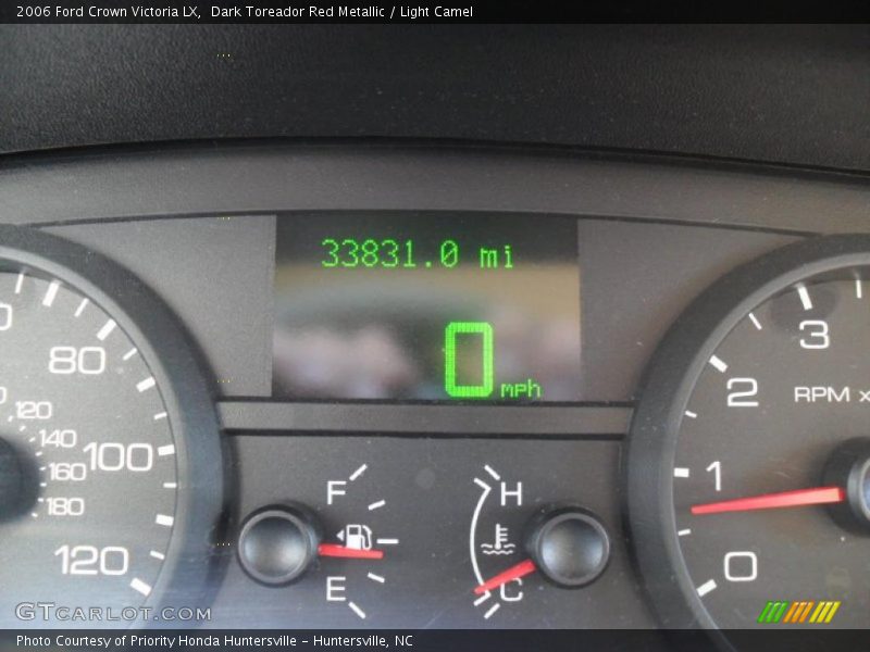 Dark Toreador Red Metallic / Light Camel 2006 Ford Crown Victoria LX