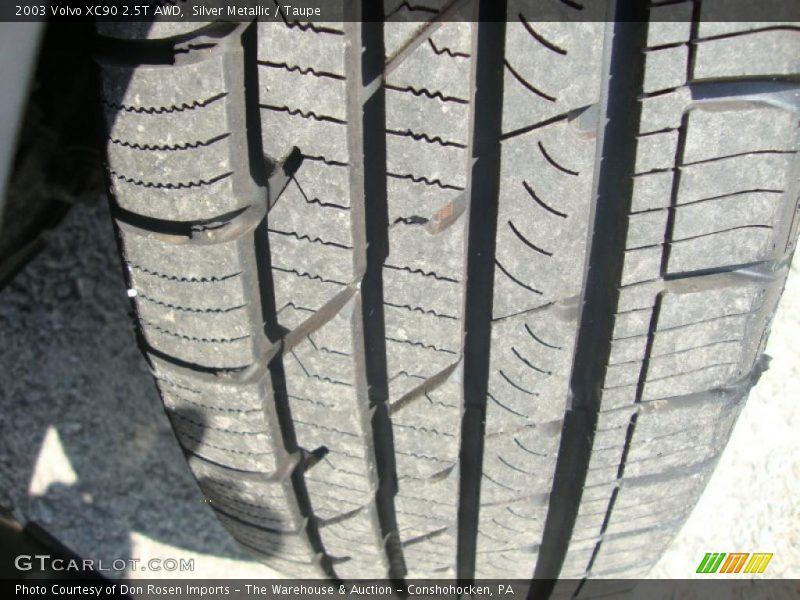 Silver Metallic / Taupe 2003 Volvo XC90 2.5T AWD