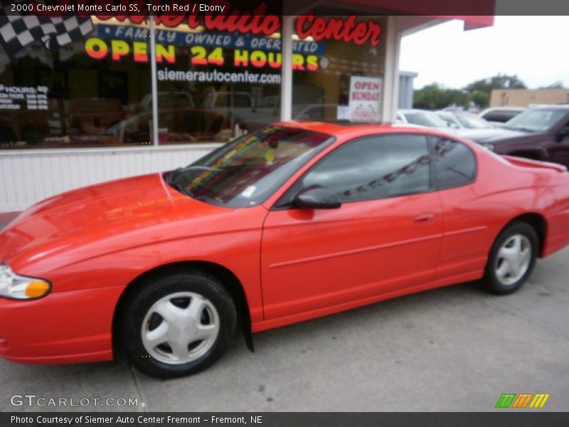 Torch Red / Ebony 2000 Chevrolet Monte Carlo SS