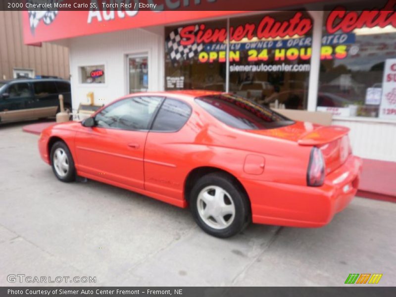 Torch Red / Ebony 2000 Chevrolet Monte Carlo SS