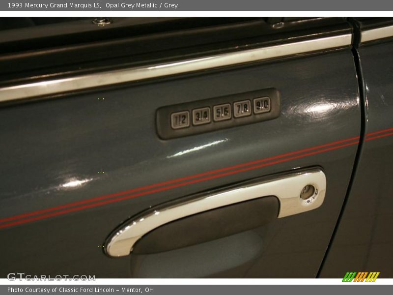Opal Grey Metallic / Grey 1993 Mercury Grand Marquis LS