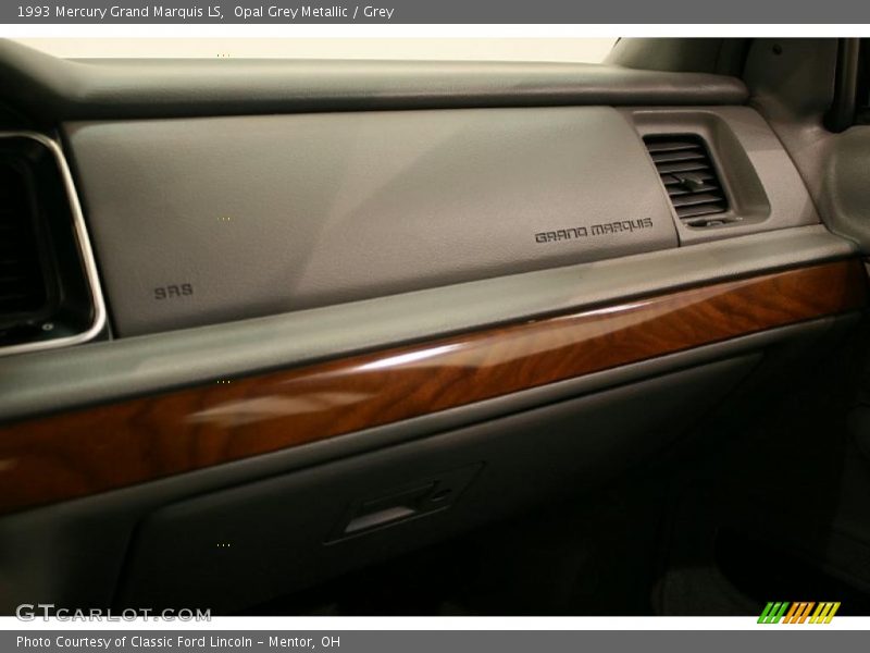 Opal Grey Metallic / Grey 1993 Mercury Grand Marquis LS