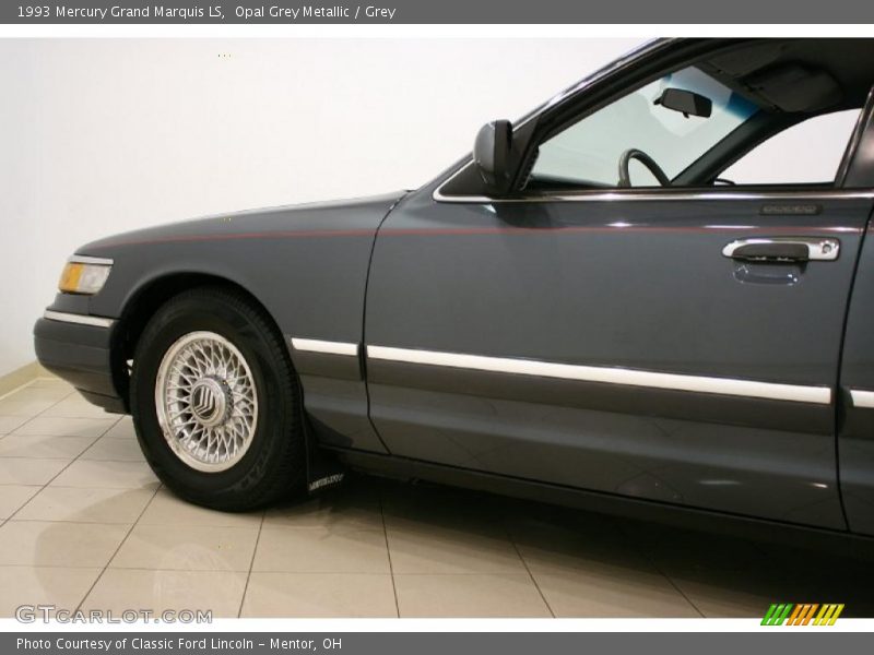 Opal Grey Metallic / Grey 1993 Mercury Grand Marquis LS